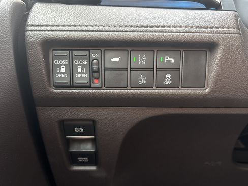 Used 2020 Honda Odyssey Elite image 36