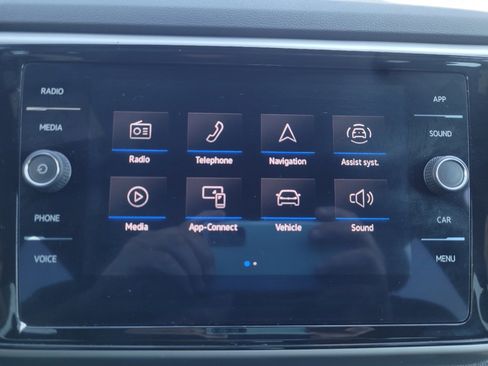 Used 2023 Volkswagen Atlas Cross Sport SE w/ Black Wheel Package FWD image 25