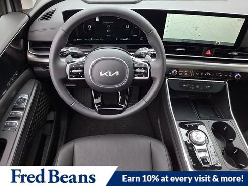 New 2026 Kia Carnival SX w/ SX Dark Edition Package image 7