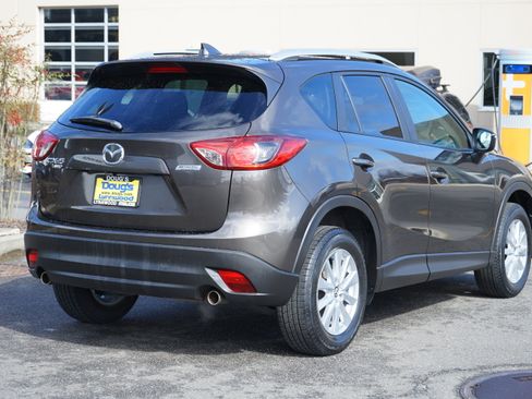 Used 2016 MAZDA CX-5 Touring image 3