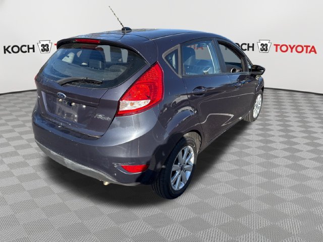 Used 2013 Ford Fiesta SE FWD image 8