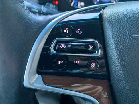 Used 2017 Cadillac Escalade ESV 4WD image 37