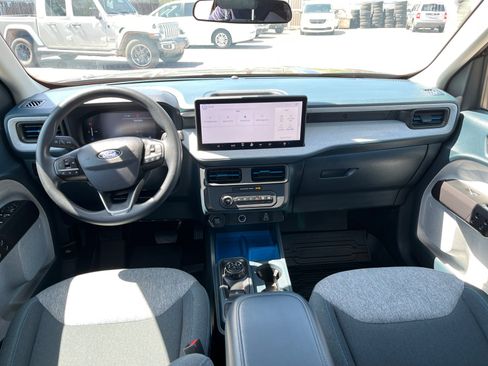 Used 2025 Ford Maverick XLT FWD image 33