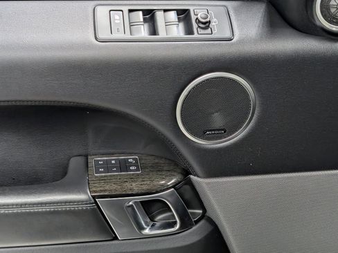 Used 2016 Land Rover Range Rover Sport HSE image 14