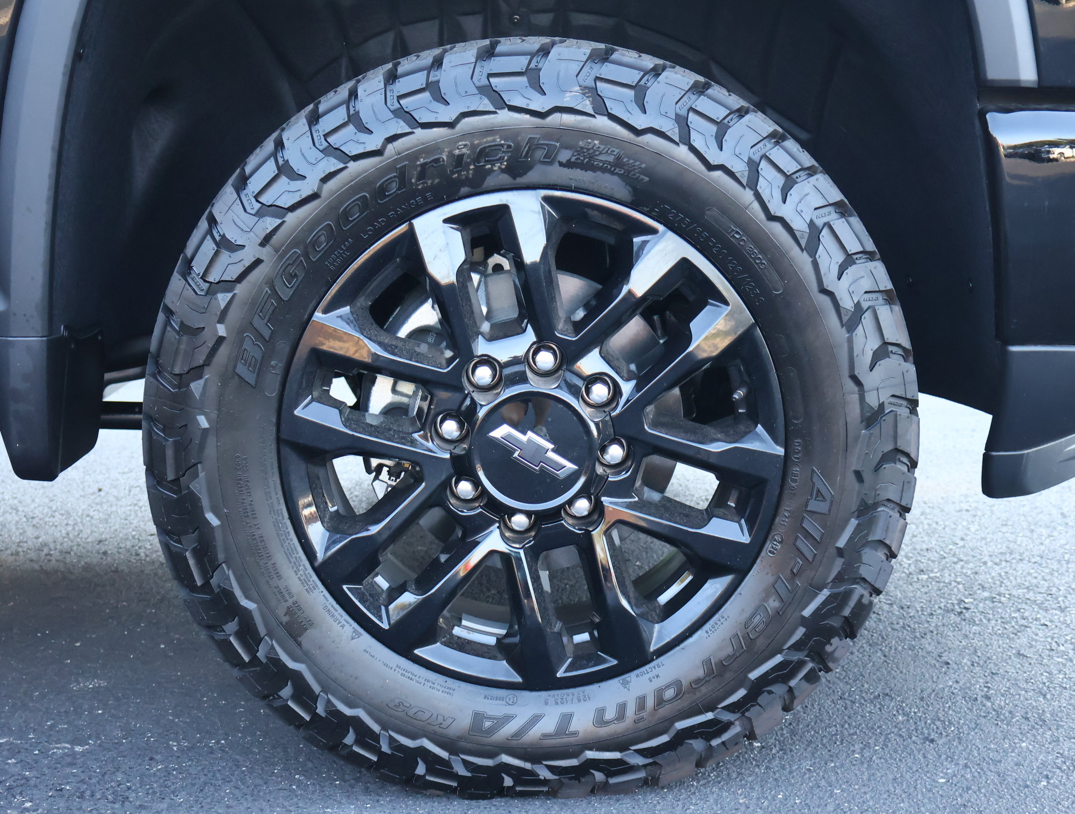 New 2026 Chevrolet Silverado 2500 High Country w/ Midnight Edition AWD/4WD image 25