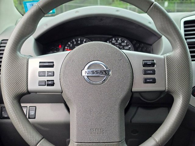 Used 2020 Nissan Frontier SV w/ Midnight Edition Floor Mats AWD/4WD image 28