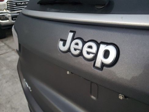 Certified 2024 Jeep Compass Sport image 7