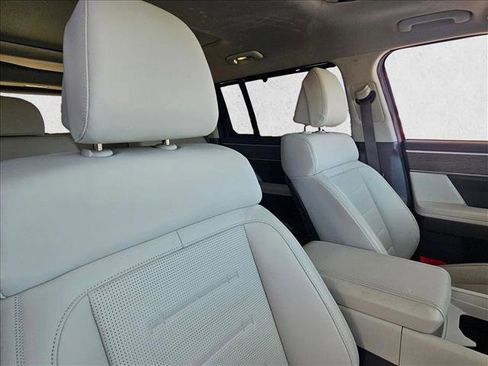 Used 2025 Hyundai Santa Fe Calligraphy image 26