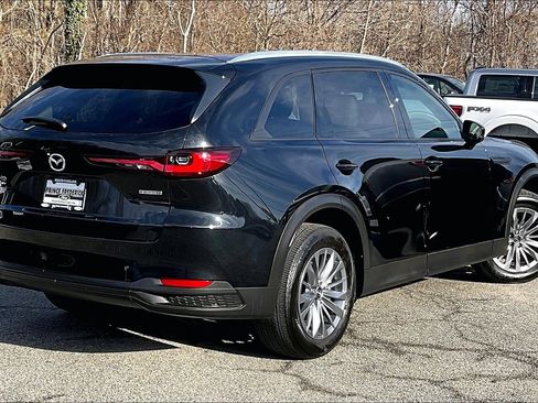 Used 2024 MAZDA CX-90 3.3 Turbo w/ Preferred Package image 12