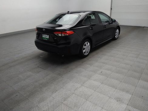 Used 2020 Toyota Corolla LE FWD image 9