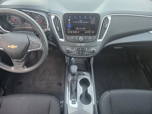 Used 2024 Chevrolet Malibu LT FWD image 8