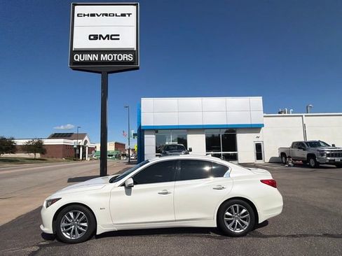 Used 2017 INFINITI Q50 3.0t Premium w/ 3.0T Premium Plus Package AWD/4WD image 2