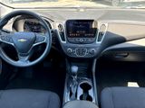 Used 2023 Chevrolet Malibu LT image 3