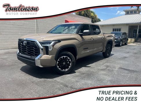 Used 2026 Toyota Tundra SR5 AWD/4WD image 1