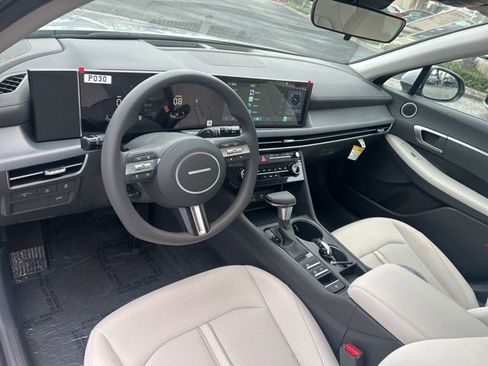 New 2025 Hyundai Sonata SE image 15