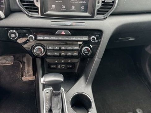 Used 2019 Kia Sportage EX w/ EX Premium Package image 12
