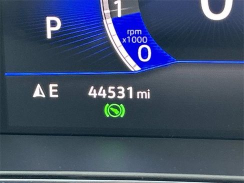 Used 2023 Volkswagen Taos SE image 31