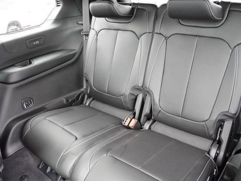 New 2026 Jeep Grand Cherokee L Limited AWD/4WD image 12