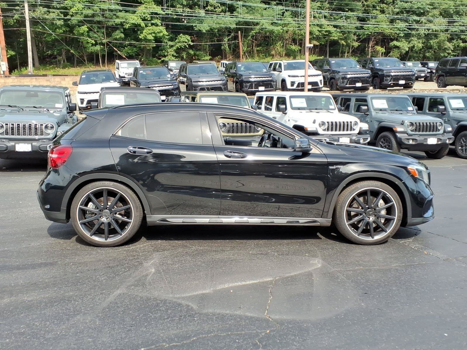Used 2019 Mercedes-Benz GLA 45 AMG 4MATIC image 4