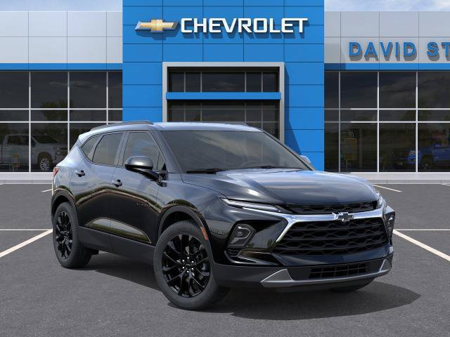 New 2026 Chevrolet Blazer LT w/ LPO, Black Sport Package FWD image 32