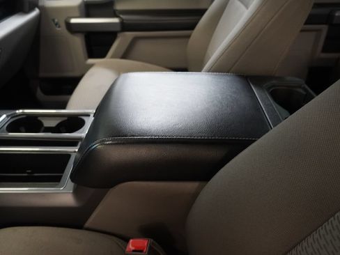 Used 2018 Ford F150 XLT w/ Equipment Group 302A Luxury AWD/4WD image 22