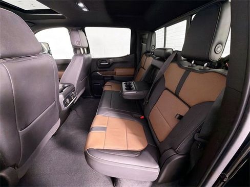 Used 2021 Chevrolet Silverado 1500 High Country w/ Technology Package image 23