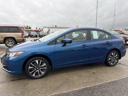 Used 2015 Honda Civic EX image 2