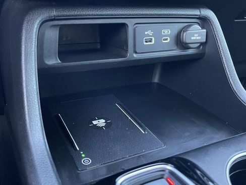 Certified 2024 Honda Pilot Touring image 21
