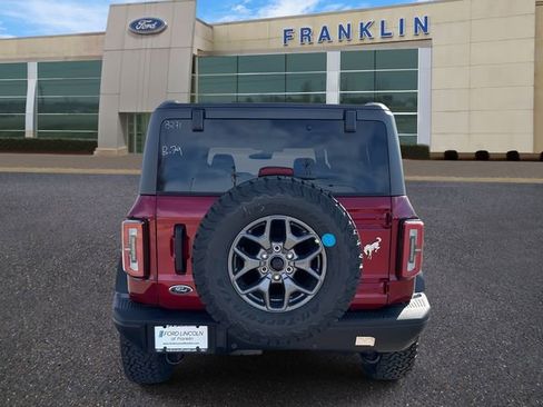 New 2025 Ford Bronco Badlands image 6
