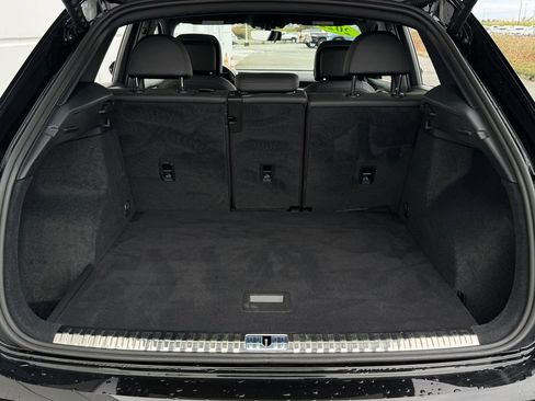 Used 2022 Audi Q3 2.0T Premium w/ Convenience Package image 23