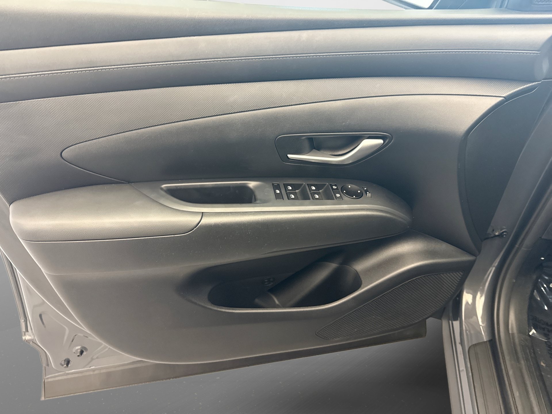 Used 2026 Hyundai Tucson SE AWD/4WD image 9