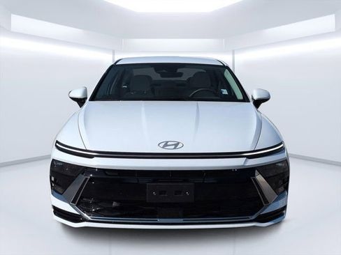 Used 2025 Hyundai Sonata SEL FWD image 8