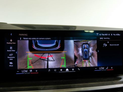 Used 2025 BMW X7 xDrive40i AWD/4WD image 29