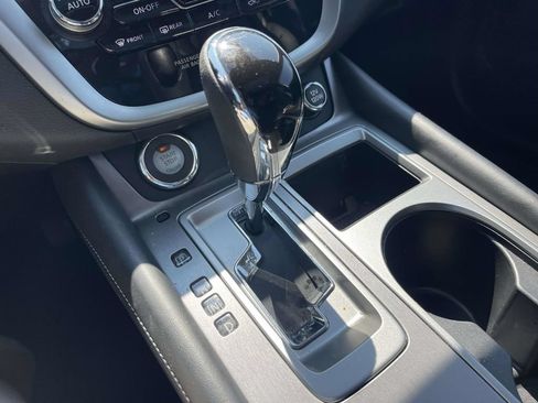 Used 2024 Nissan Murano SL FWD image 33