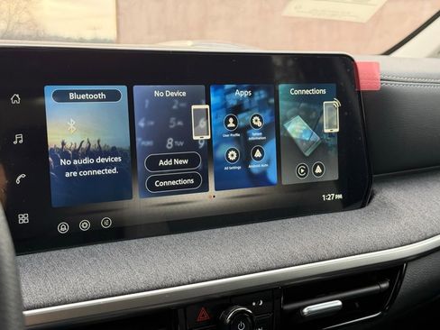 New 2026 Nissan Kicks SV w/ SV Premium Package image 9