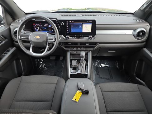 Used 2024 Chevrolet Colorado LT w/ LT Convenience Package RWD image 10