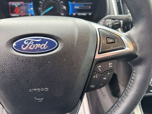 Used 2024 Ford Edge SEL image 12