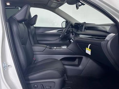 Certified 2025 INFINITI QX60 Luxe image 30