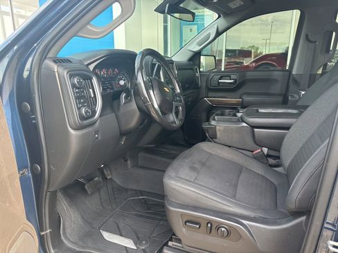 Used 2019 Chevrolet Silverado 1500 LT w/ All-Star Edition AWD/4WD image 18