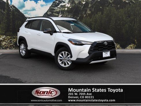 New 2026 Toyota Corolla Cross LE image 1