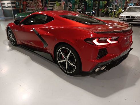 Used 2022 Chevrolet Corvette Stingray Preferred Cpe w/ Battery Protection Package RWD image 13