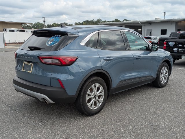 Certified 2023 Ford Escape Active FWD image 3