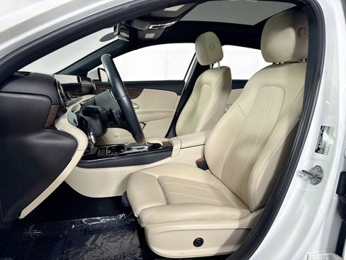 Used 2019 Mercedes-Benz A 220 4MATIC image 24