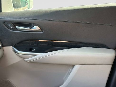 Used 2019 Cadillac XT4 Premium Luxury w/ Cold Weather Package FWD image 23