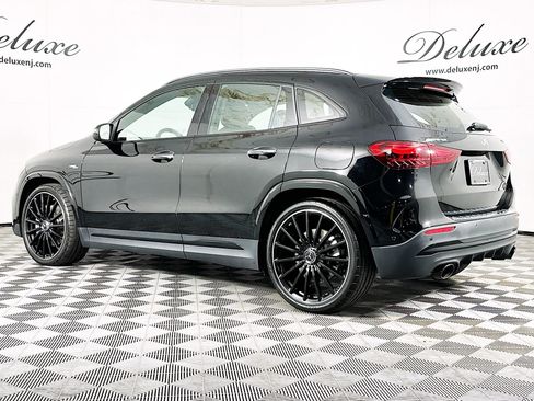 Used 2024 Mercedes-Benz GLA 35 AMG 4MATIC image 4