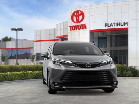 New 2026 Toyota Sienna XLE FWD image 16