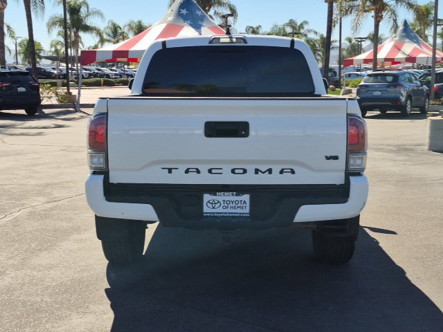 Used 2023 Toyota Tacoma TRD Sport w/ Black Out Package (TMS) AWD/4WD image 4