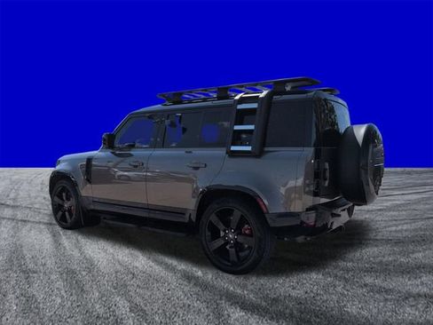 Used 2023 Land Rover Defender 110 X AWD/4WD image 6