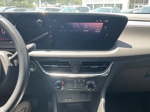Used 2025 Buick Encore GX Preferred FWD image 20