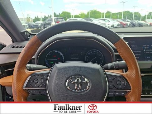 Certified 2021 Toyota Avalon Limited w/ Advanced Safety Package FWD image 20